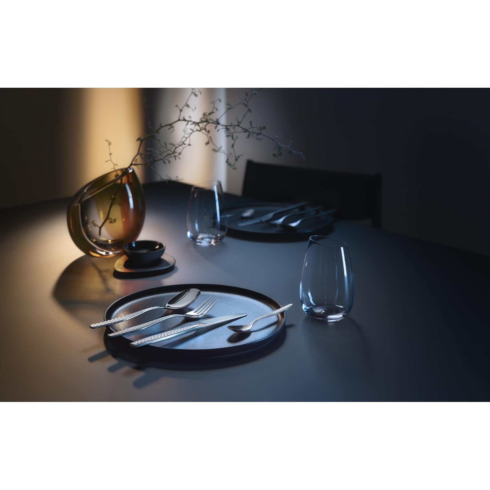 WMF Sentic Edelstahl Besteck Set 6 Personen, Essbesteck Set 30 teilig, Monobloc-Messer, Cromargan protect poliert, kratzbeständig, spülmaschinenfest