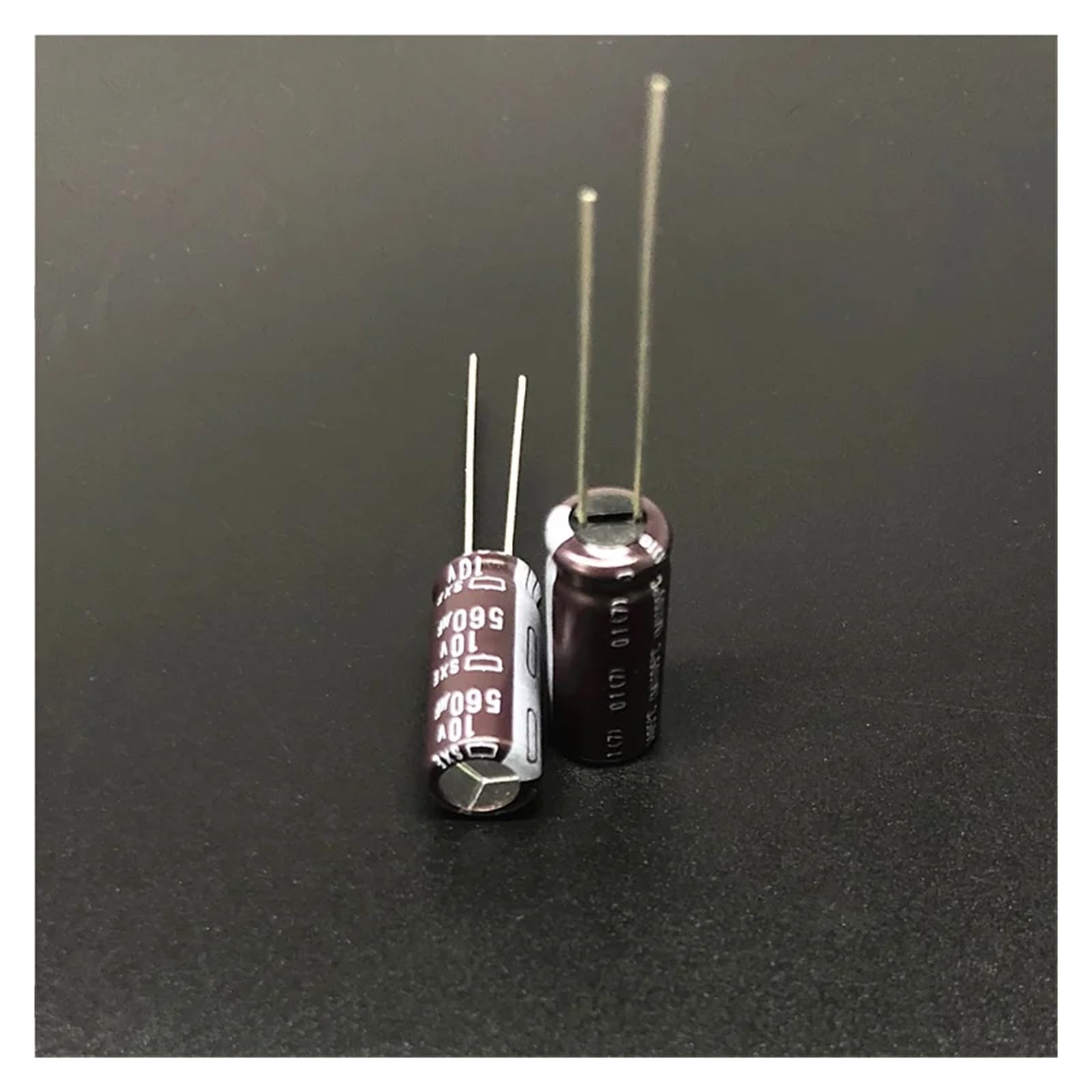 560uF 10V 8x20mm niska impedancja 10V560uF płyta główna aluminiowy kondensator elektrolityczny IDGTTLDF (100 szt.)