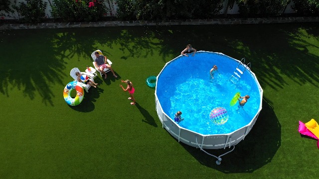 Intex ZX300 Deluxe Automatic Pool Cleaner