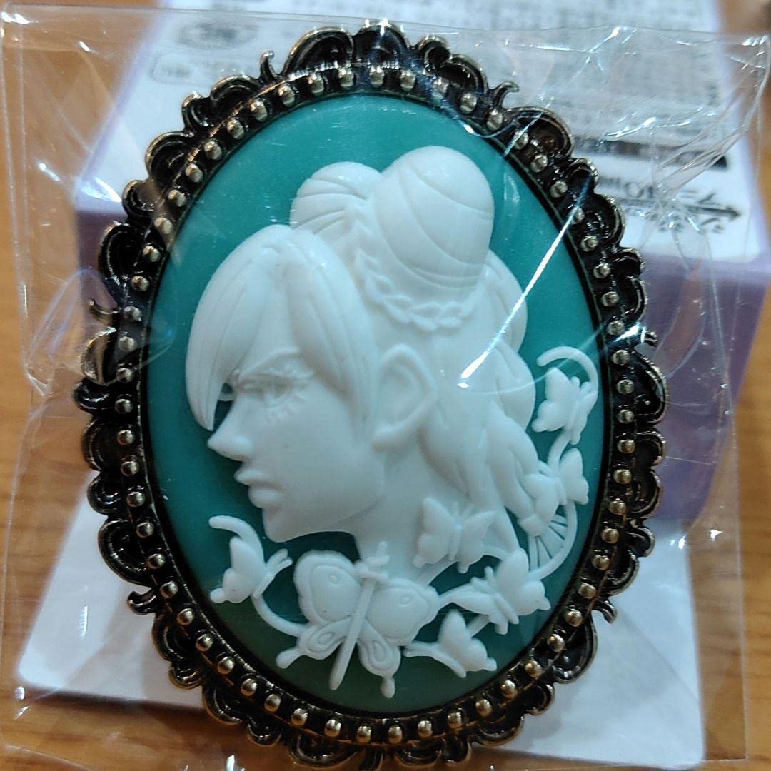 Amazon.co.jp: ジョジョの奇妙な冒険 カメオ風ブローチ 全種類セット