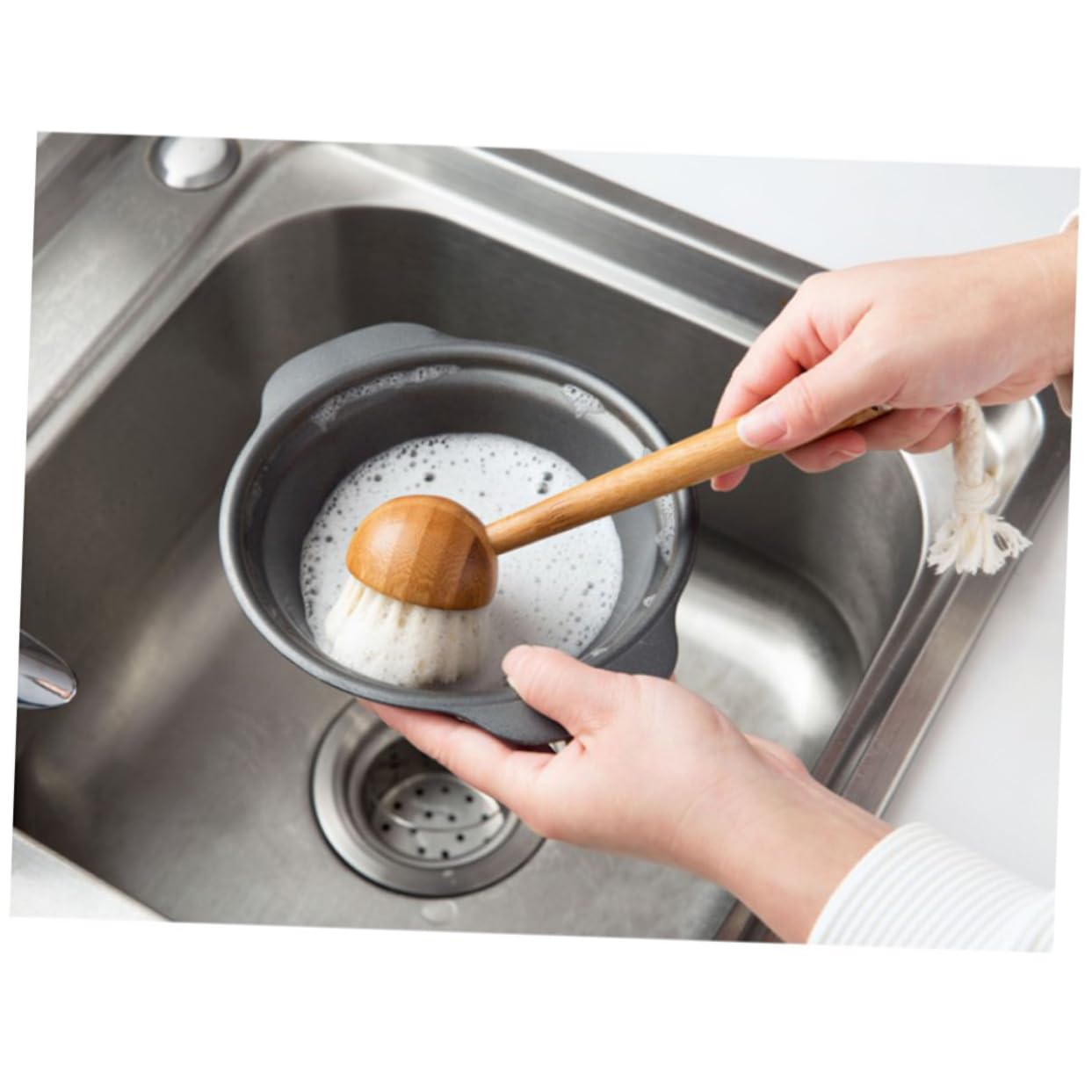 OFFSCH 1 Pc Bamboo Dish Brush Sisal Handle Long-handled Wok Cleaner Kitchen Cleaning Tool