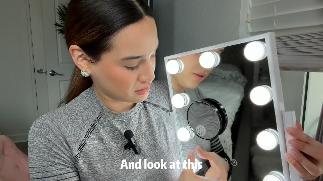 Espejo de Maquillaje Cuadrado con Luz y Control Táctil miniatura 7