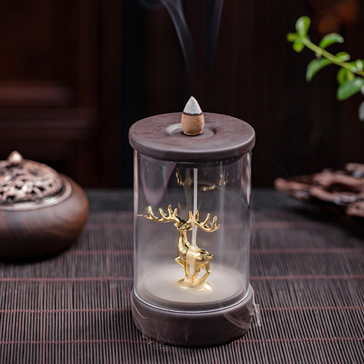 SUPVOX Eleganter Rückfluss Räuchergefäß Goldener Hirsch Kreativer Räucherstäbchenhalter für Wohndekoration Aromatherapie im Büro und Zuhause