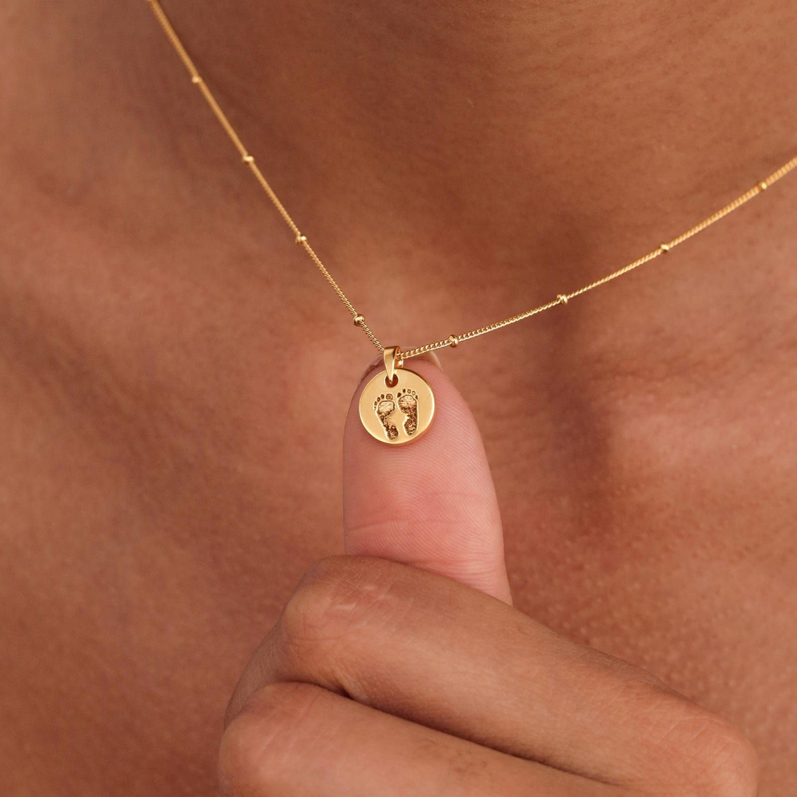 Mini círculo colgante huella del pie Collar plata de ley 925 bebé huella de la mano collares Día de la madre hechos a mano