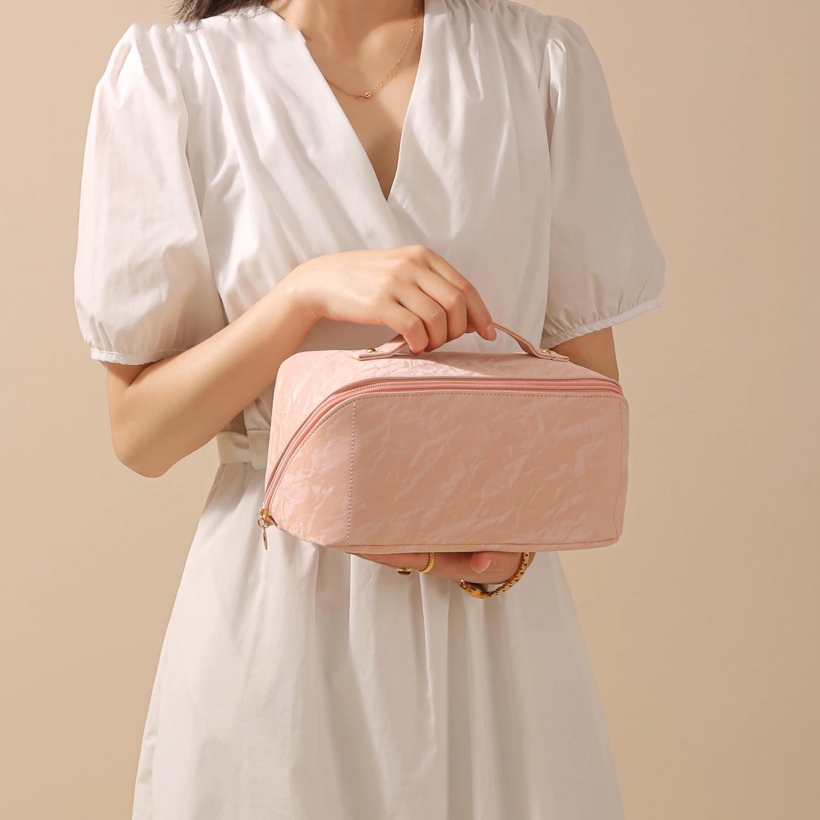 Impermeabile Beauty Case per Organizzare Oggetti, Borsa da Viaggio Appendibile con Manico, 7 Scomparti, Fessure per Rossetto, Tasche Interne Fisse Evitare Spostamenti(White)