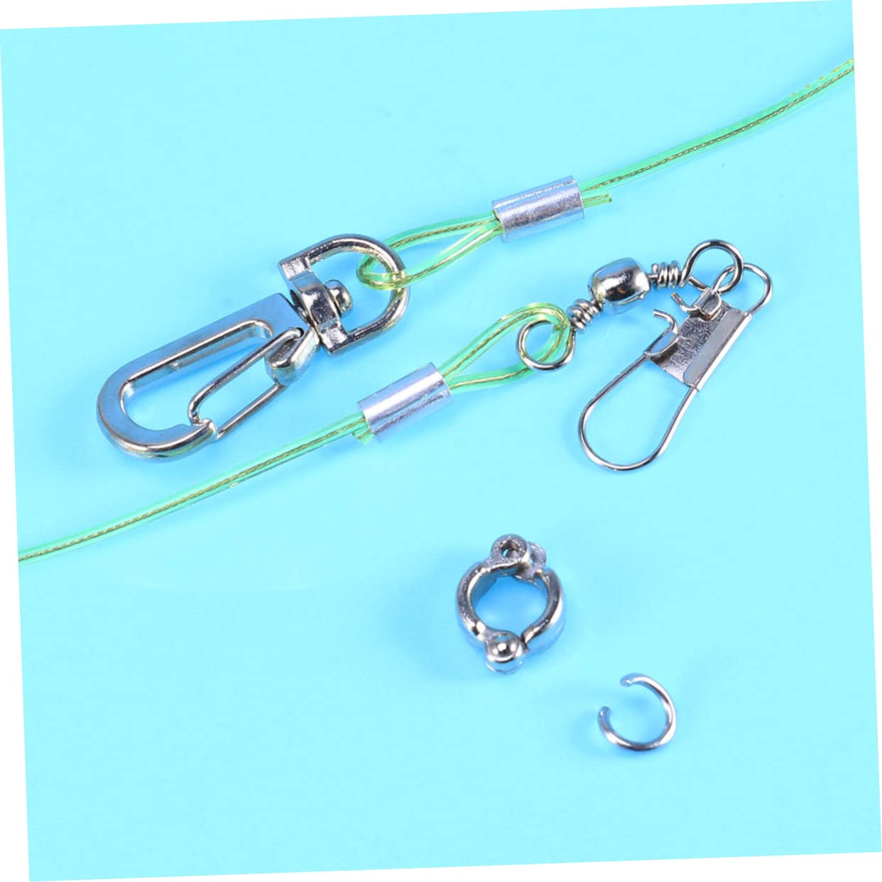 BESPORTBLE Bird Leash Parrot Harness 3m Long Durable Plastic Steel Wire Ideal for Macaw and Other Birds Random Color