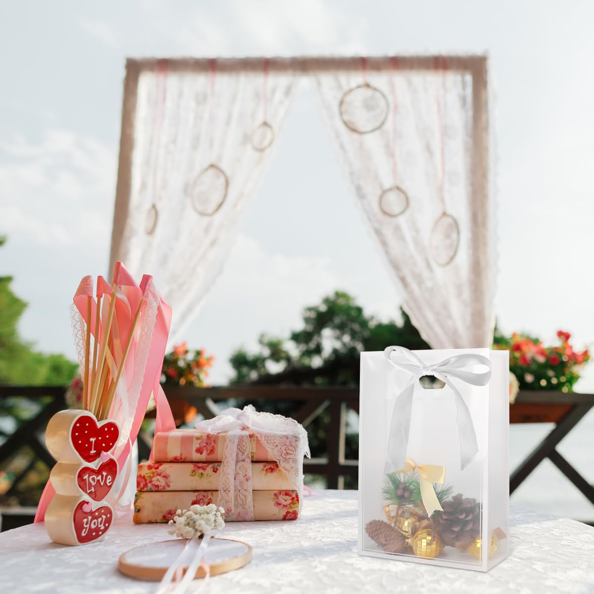 ZJHiome Clear Gift Bags with Handle, 8 PCS PVC Gift Bag with Ribbon Bow for Christmas Easter Wedding Baby Shower Birthday Party(White)