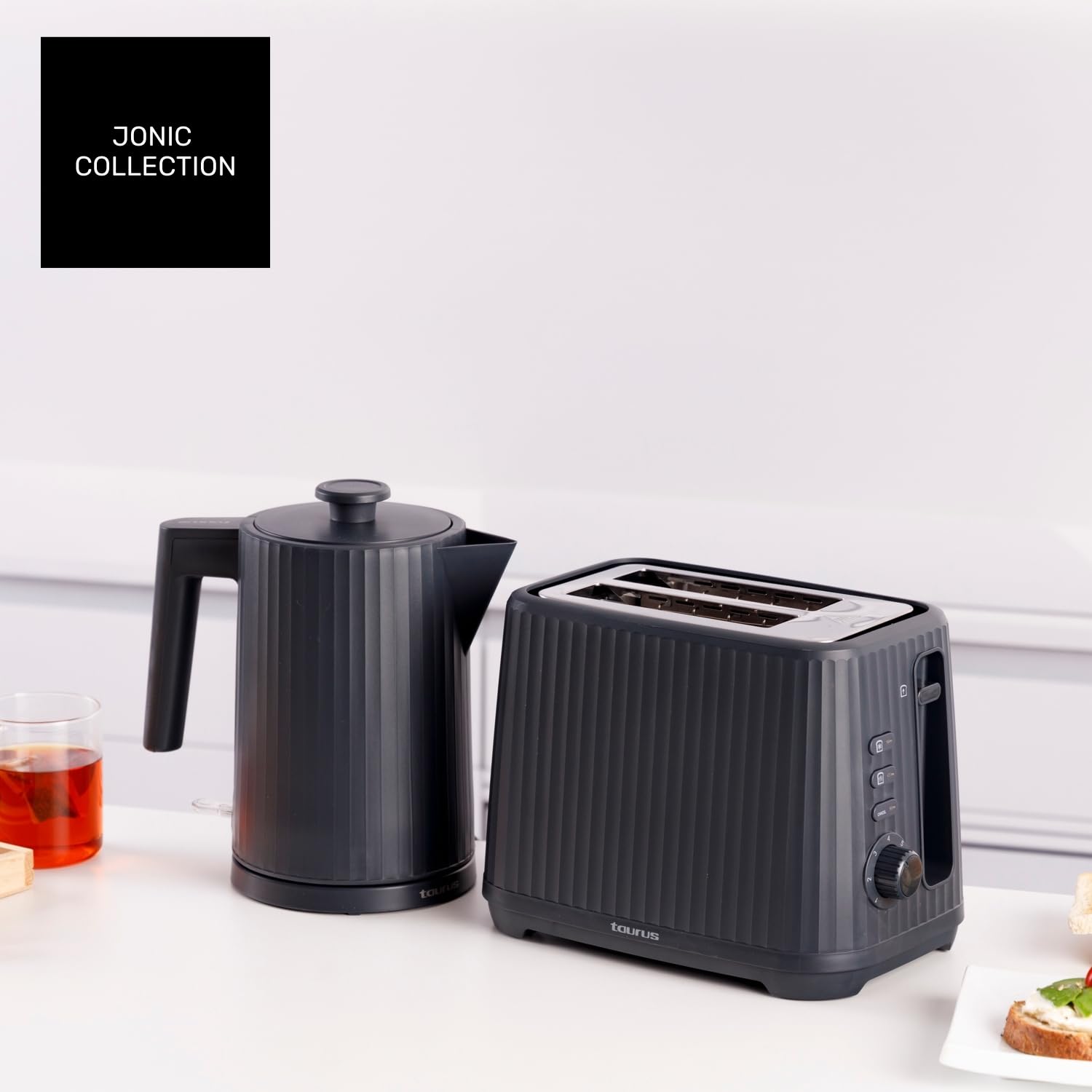Taurus – Tostapane Jonic Toast 1150W | 7 livelli di tostatura | 3 funzioni | 2 fessure | Centratura automatica | Indicatore luminoso | Sollevamento extra | Avvolgicavo | Raccoglibriciole | Nero