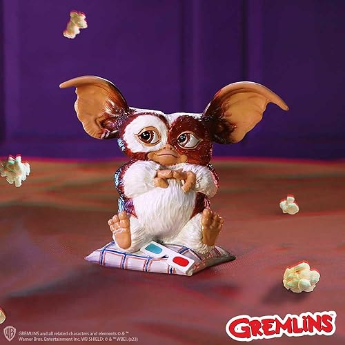 Miniatura 8 de Nemesis Now Gremlins Gizmo - Figura de resina pintada a mano, nostálgica coleccionable de película de terror, 5.7 in
