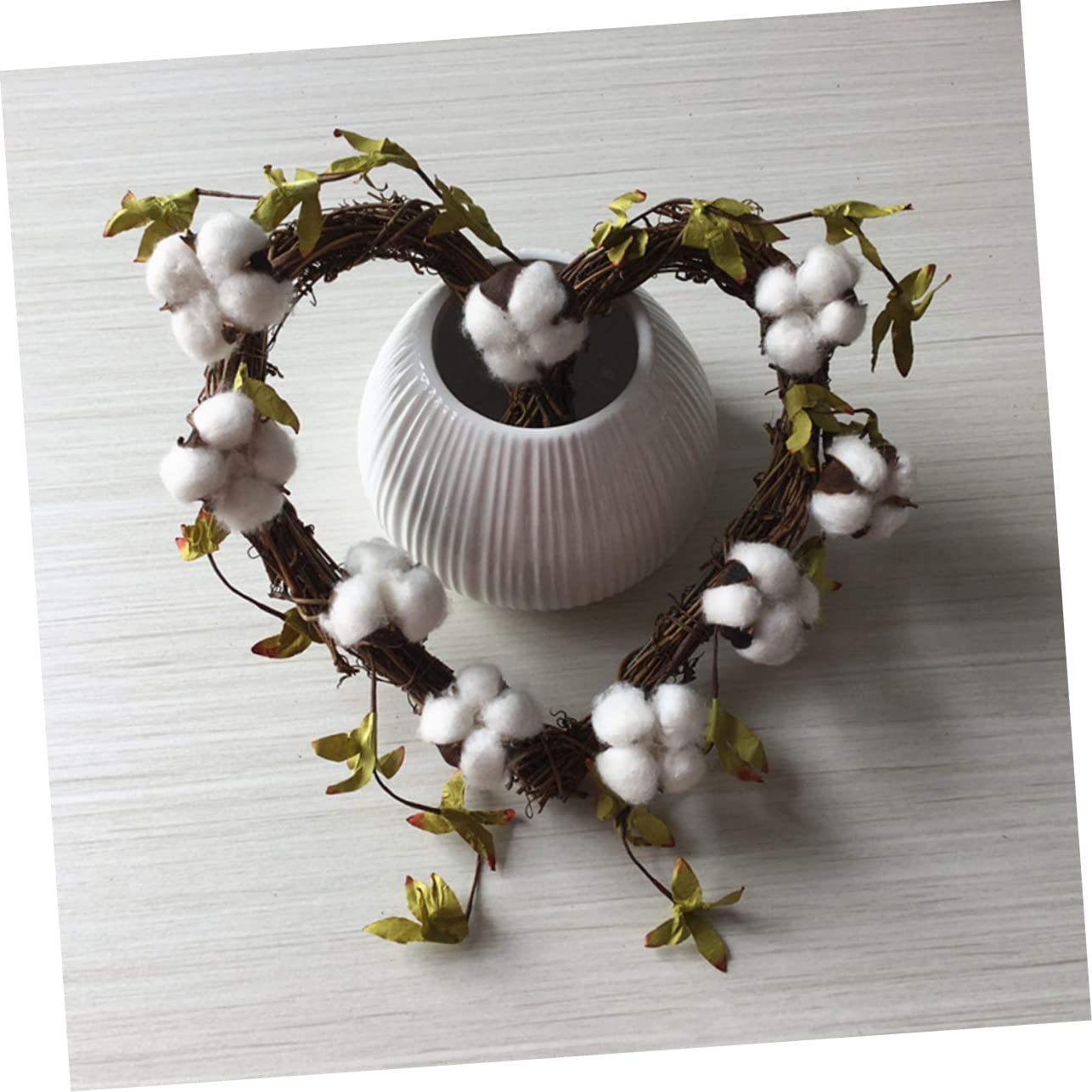 OUNONA Guirnalda de Algodón Artificial en Forma de Corazón para Colgar la Pared, Decoración para Fiestas y Salas de Estar