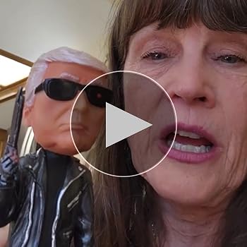 Amazon.com: Proud Patriots The Trumpinator Bobblehead The #1