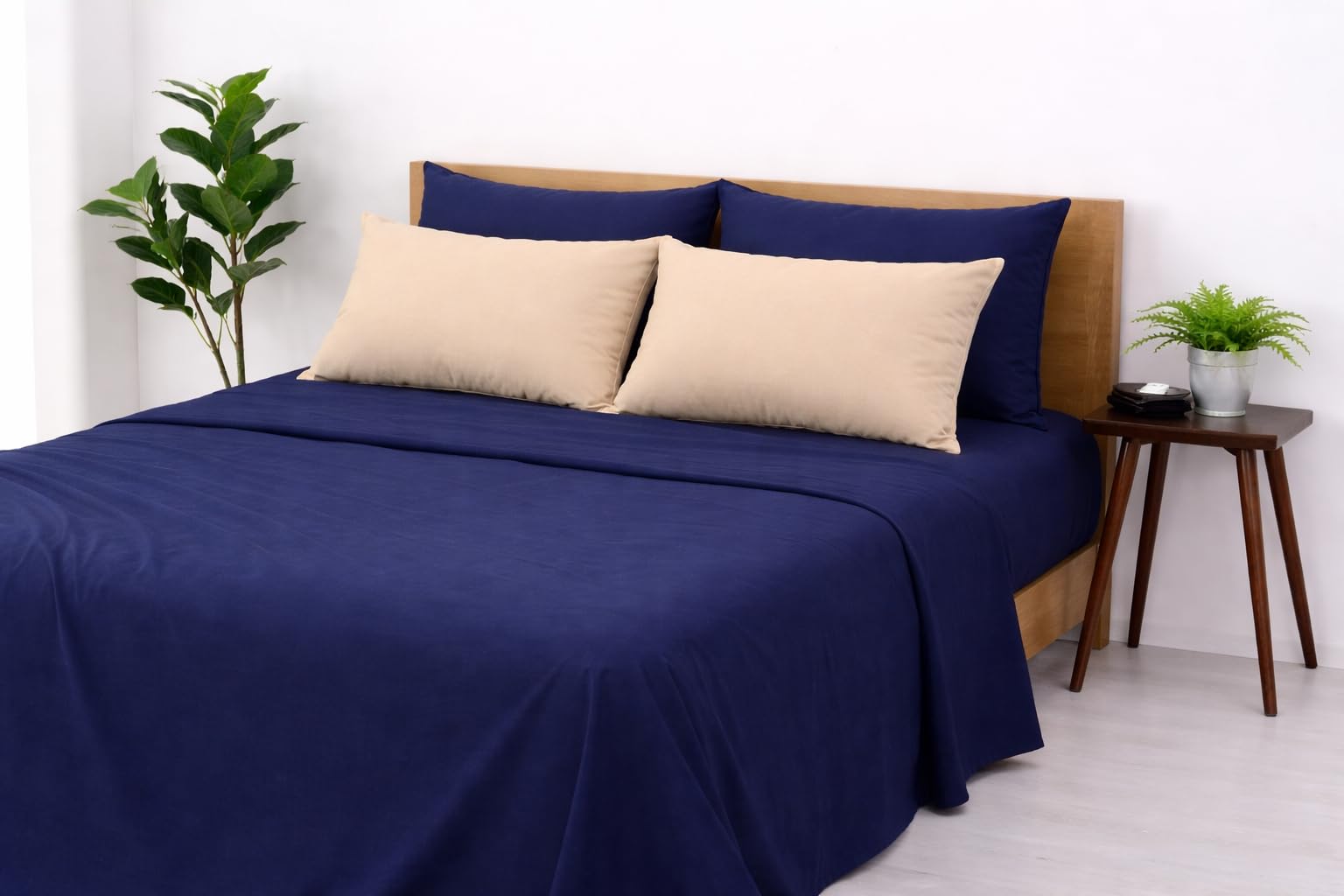 Blue Strip Polycotton Bedsheet, Double 90x100 (Blue & Camel)