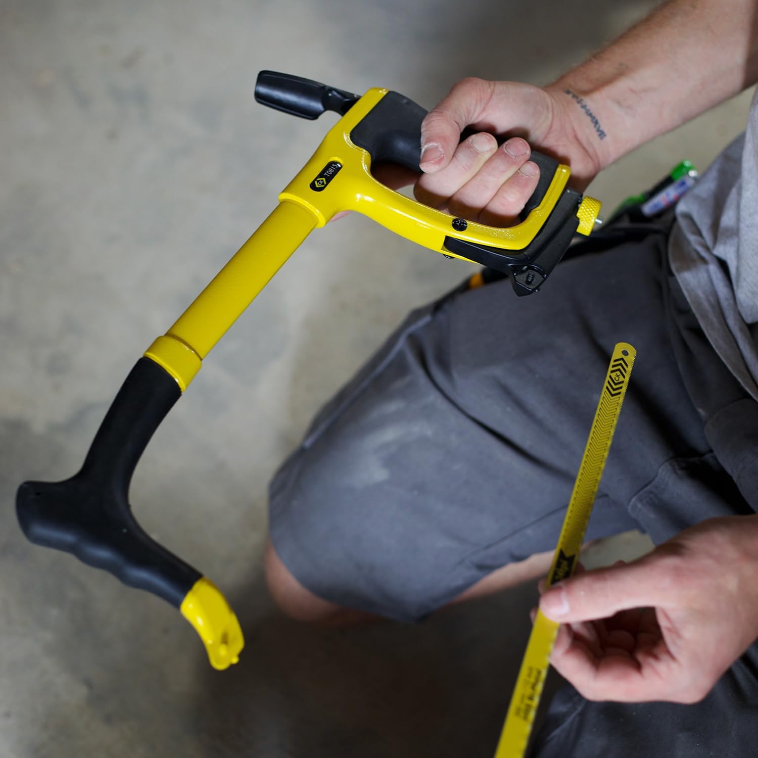 Quick Change Hacksaw 12"