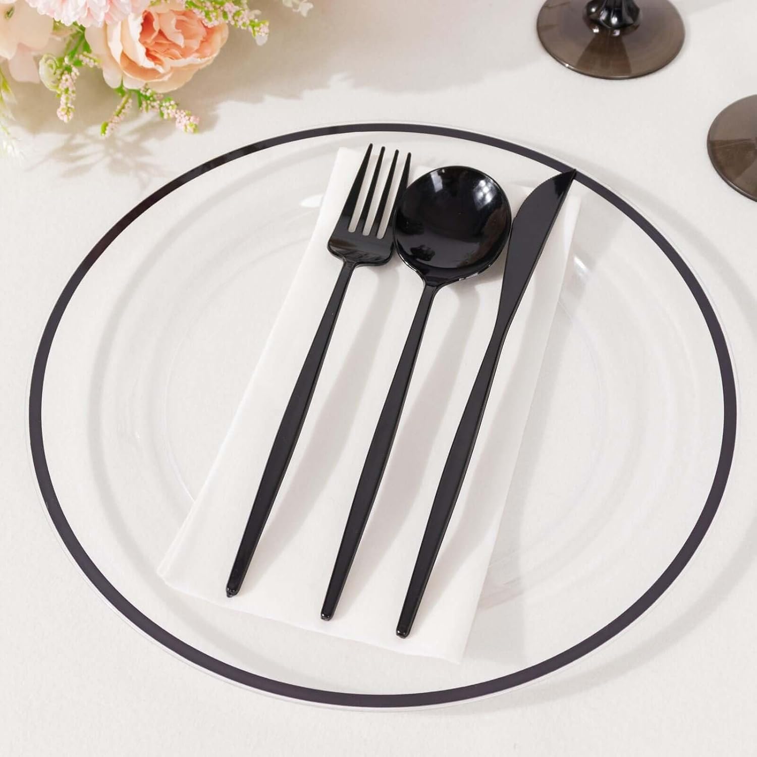 Efavormart 10 Pack 10" Clear Regal Plastic Dinner Plates Black Rimmed Sophisticated Disposable Tableware for Corporate Events & Night Soirees