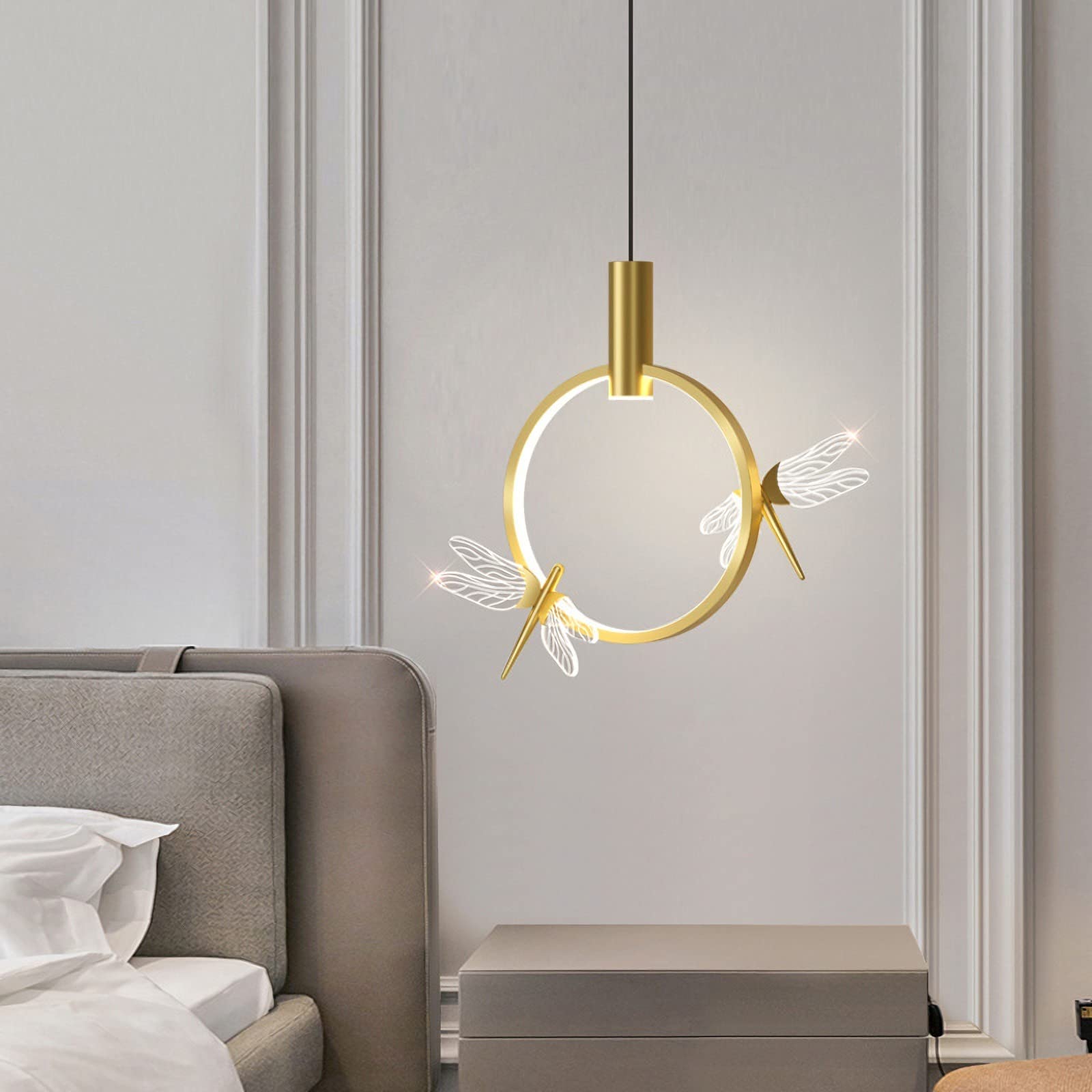 Lamp Lampadario da Comodino a LED Dorato a Forma di Farfalla, Elegante e Creativo, con Corpo in Metallo, Lampada a Sospensione, Luce a Goccia for Cucina, Sala Pranzo, Camera Letto Lampada