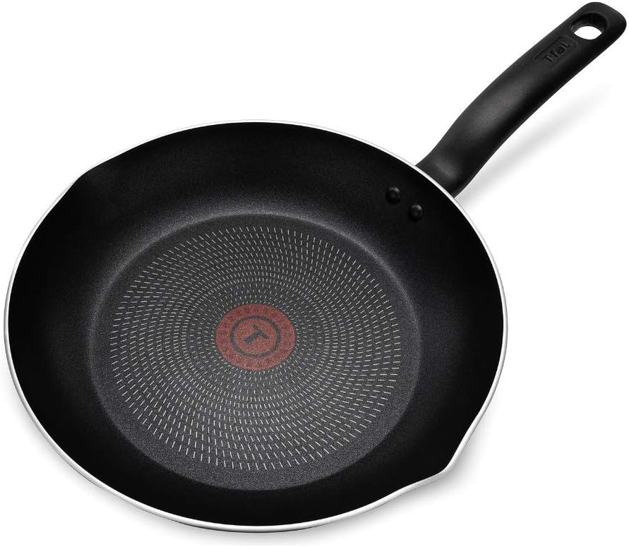 T-Fal 10" fry pan - black