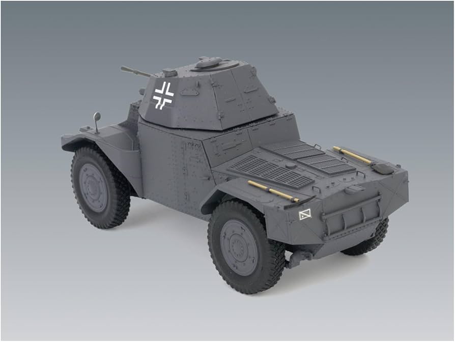 Amazon.com: ICM Models Panzerspahwagen P 204 WWII German