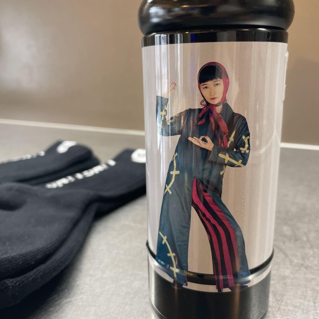 Amazon.co.jp: BiSHBiSHくじ／靴下&貯金箱／リンリン : おもちゃ