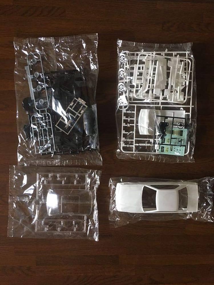 自動車 LEOPARD ULTIMA V30 TWINCAM TURBO 1/24 Amazon | アオシマ 1/24 LEOPARD ULTIMA V30 TWINCAM TURBO S