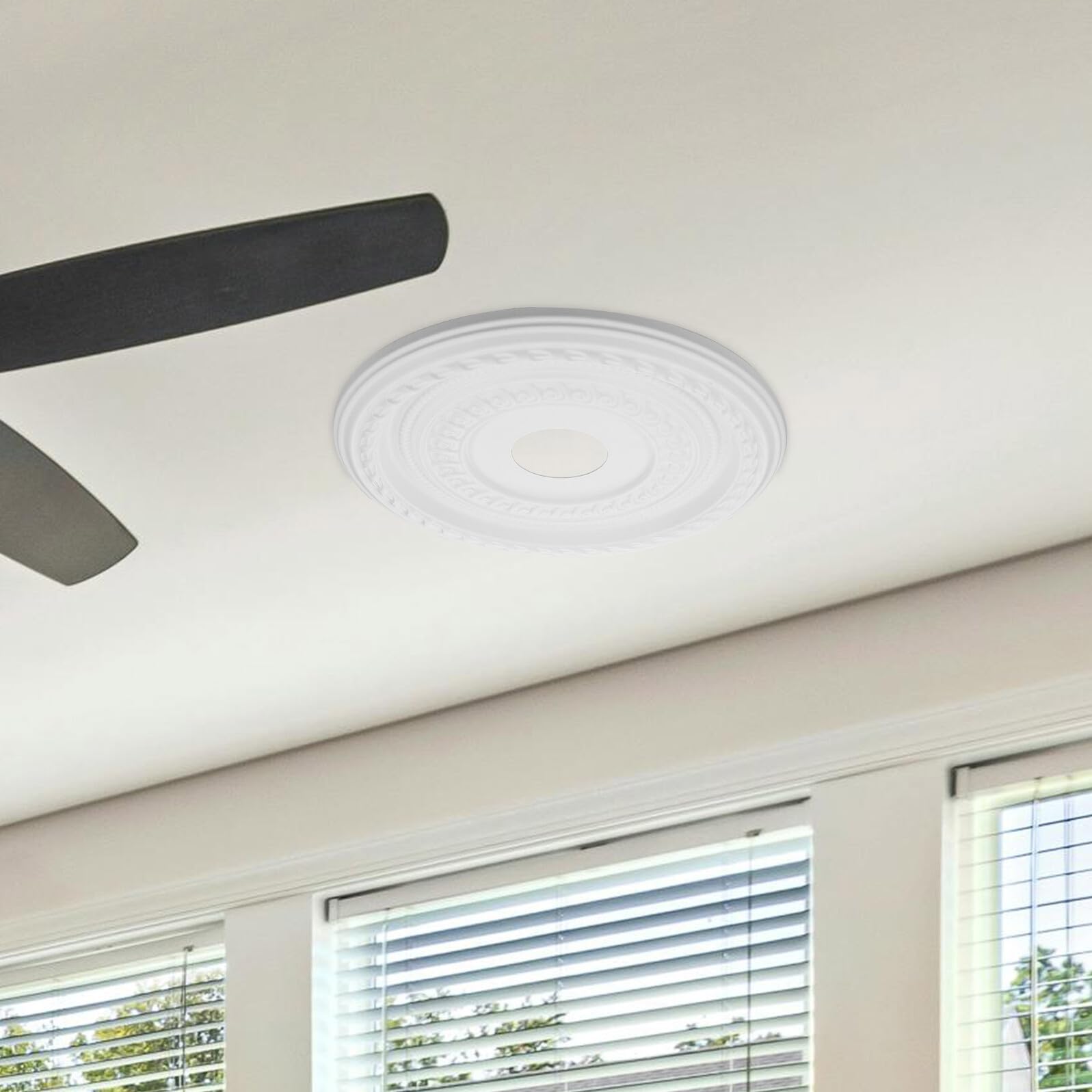 STOBAZA Medaglione da Soffitto Bianco in PU, Decorazione Raffinata per Lampadari e Plafoniere, Facile da Installare, per Casa e Ambienti Commerciali