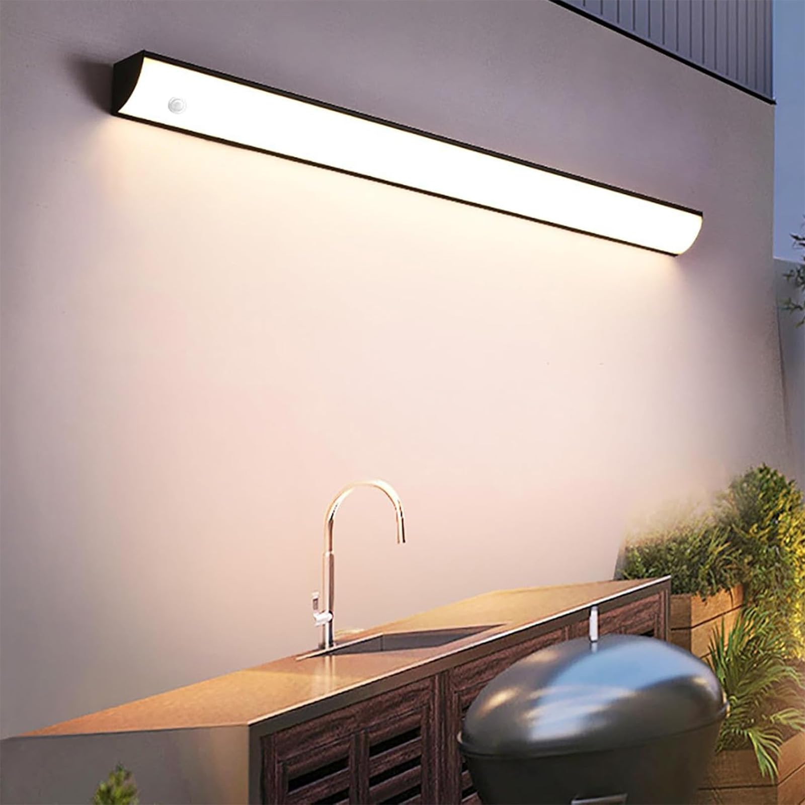 GZZBMY Outdoor Wall Light with Motion Sensor Long Bar Garden Wall Lighting IP65 Waterproof 3000K/4000K/6500K Outside/Indoor LED Wall Lamp Metal Modern for Porch Balcony Garage (Black Warm Light,60cm)