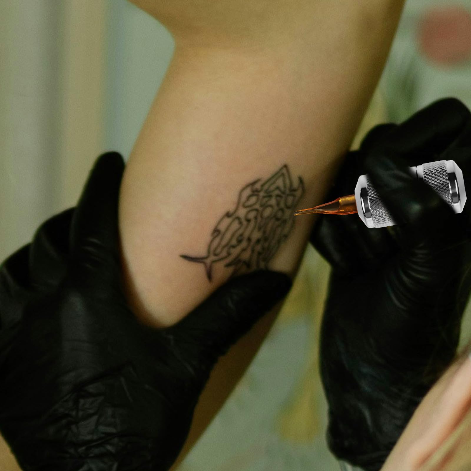 Angoily Selbstsichernder Edelstahl Tattoo Griffstück mit 7-8mm Innendurchmesser und Rutschfestem Griff für Tuben für Anfänger und Professionelle Tätowierer