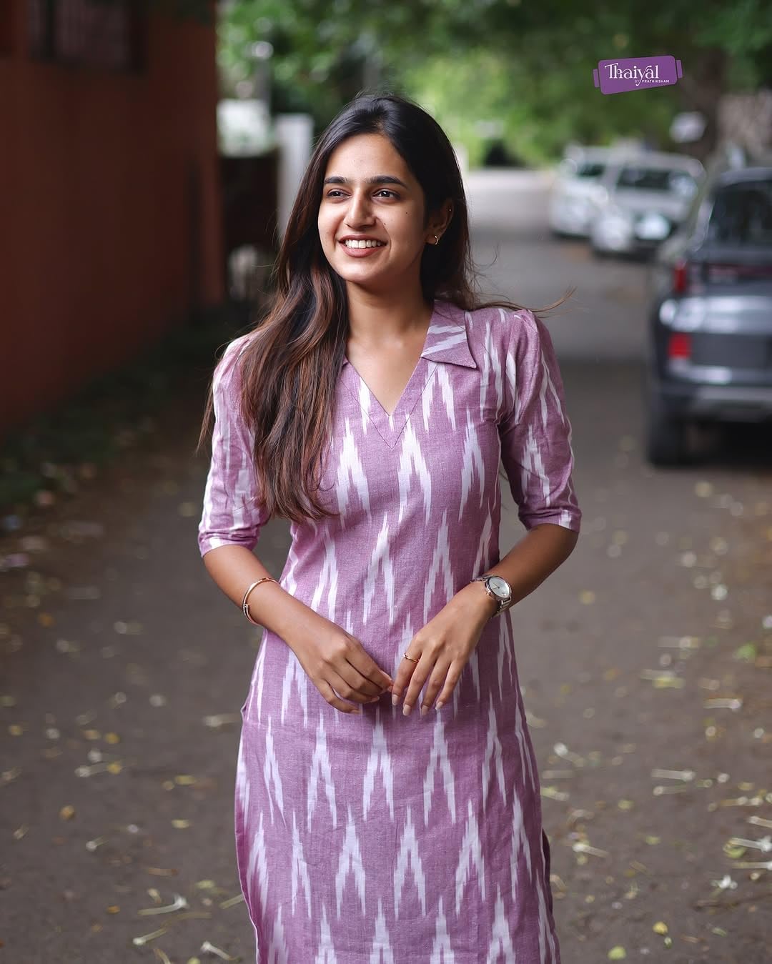 GoSriKi Women's Rayon Viscose Straight Ikkat Printed Kurta with Pant (Demeter ONION-VKS01-GS_M_Lavender_Medium) - Image 4 thumbnail
