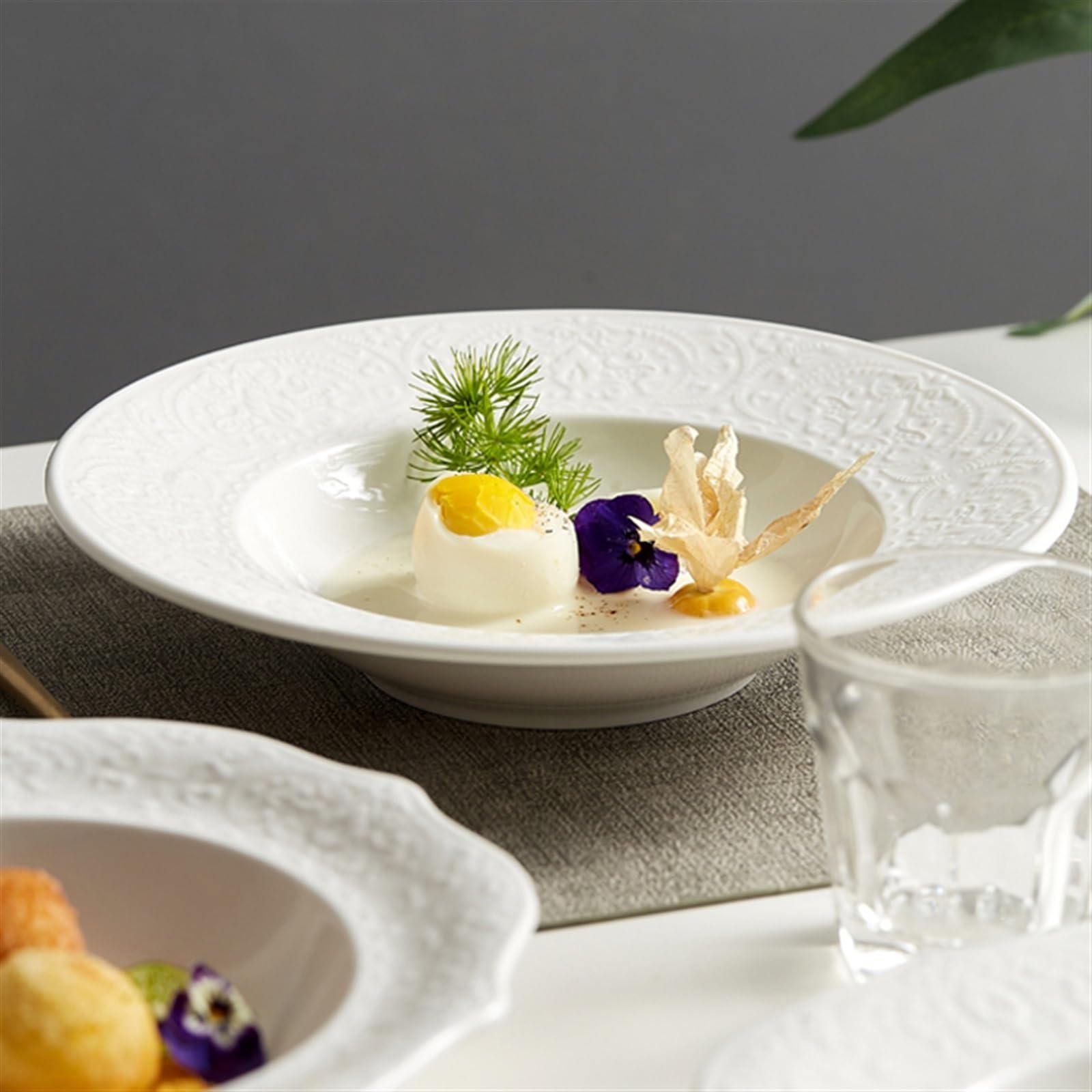 Talerze do jadalni biały ceramiczny talerz obiadowy domowy talerz na zupę okrągły głęboki talerz restauracja kawiarnia miska sałatkowa talerz deserowy talerz na przekąski talerz obiadowy (M)