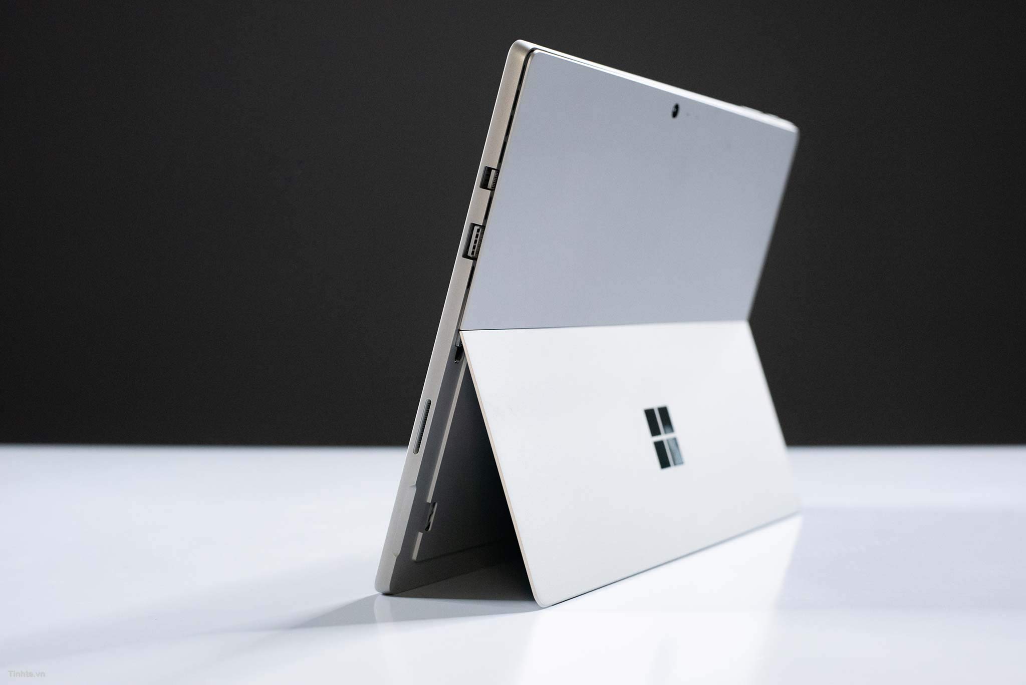 Amazon.com : Microsoft Surface Pro 6 Tablet PC, 12.3