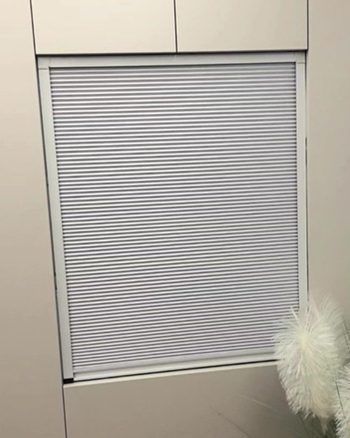 Porte Accordéon Porte Pliante pour Placard/Armoire Dans Les Petits Espaces, Porte Coulissante Rabattable Sans Perçage, Porte Coulissante Rétractable Armoire(50x105cm/19.7x41.3")