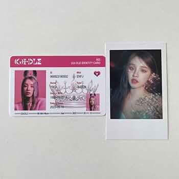 Amazon.co.jp: G I-DLE｜ウギ I FEEL チェキ風トレカ、IDカード