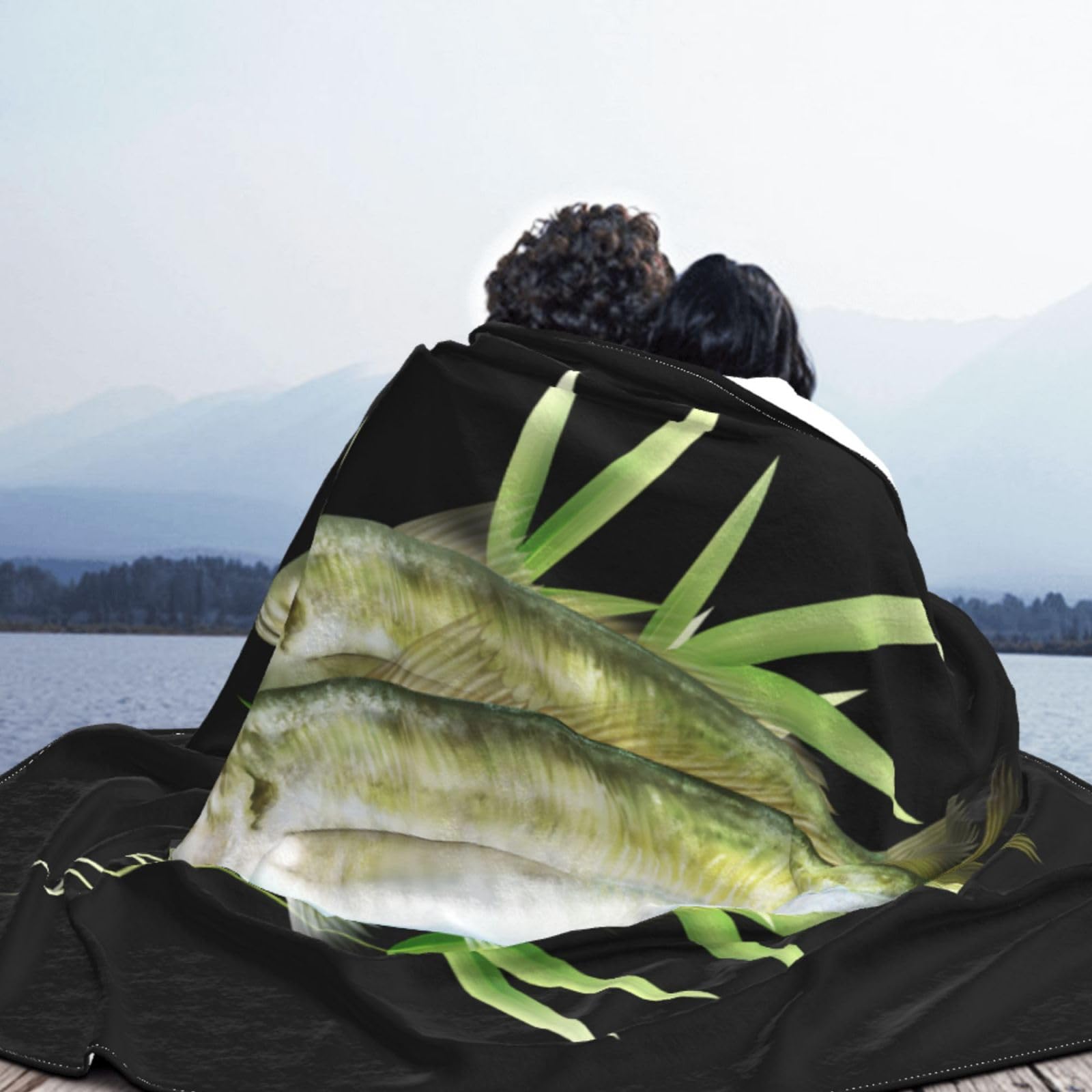 Amazon｜毛布 シングル 二匹のアジ 鯵 魚 膝掛け ブランケット