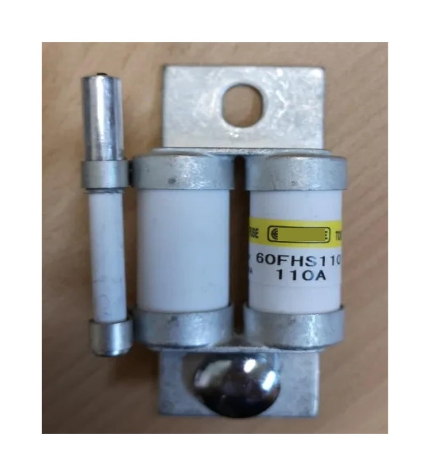 Fusibles 60FHS200 pour remplacer vos protections thermiques de moteurs électriques de 200A