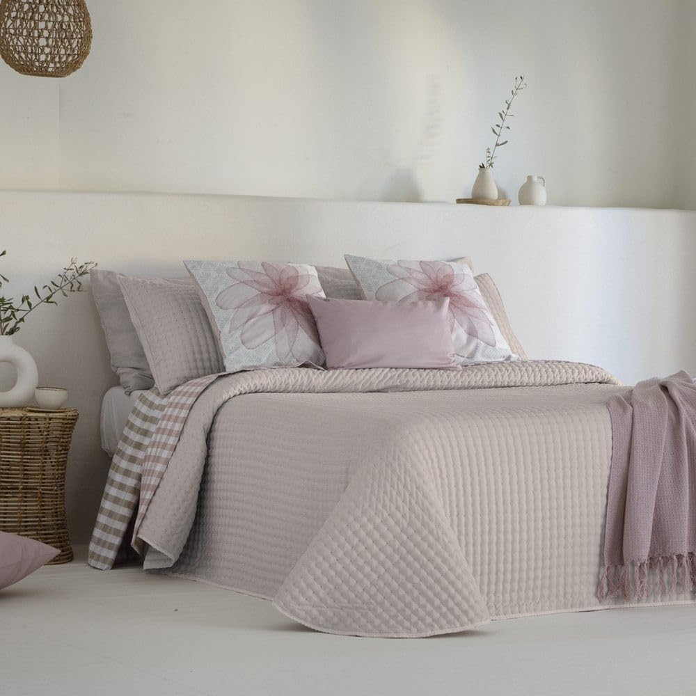 Genérico Stilia Colcha Bouti Alba, 100% Poliéster, Relleno Ligero 120 g/m² Ideal Entretiempo, Soft Touch, con Funda de Cuadrante, Marfil o Nudo (Nudo, 180 cm)