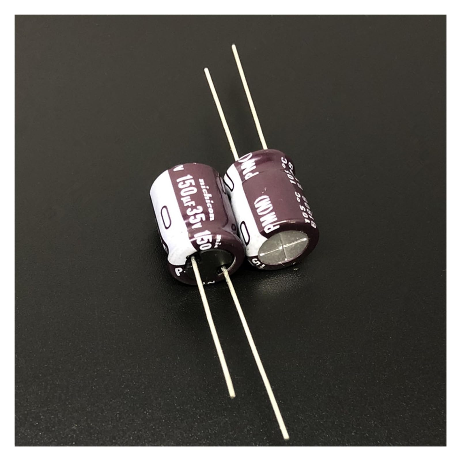 Condensateur 150uF 35V aluminium 10x12.5mm lot de 10 composants