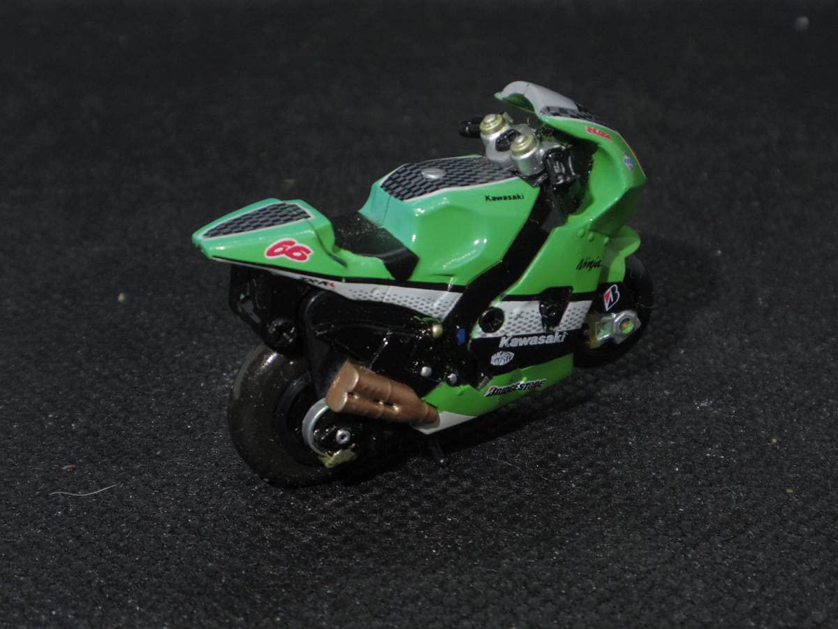 Amazon.co.jp: 超リアルサーキットチョロQ チョロバイ カワサキ