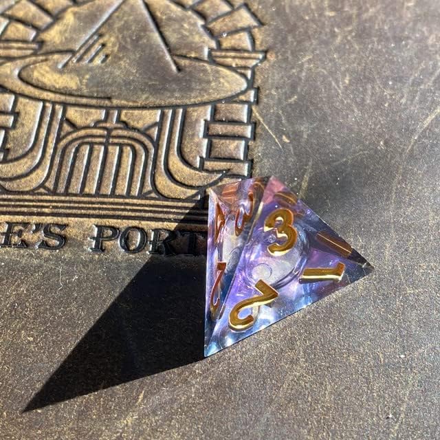 Miniatura 9 de Sage's Portal Liquid Core - Juego de 7 dados poliédricos DND de resina de borde afilado para Dungeons and Dragons Sage's Souls Dice RPG de mesa