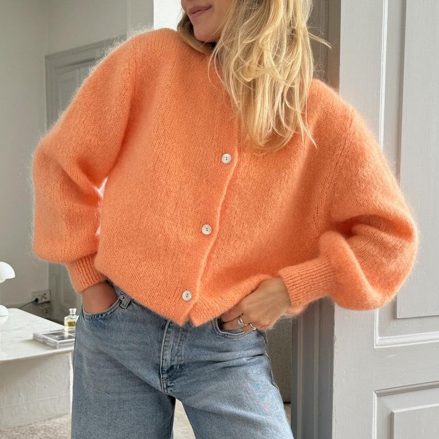 Women Y2k Cardigan Sweater Crew Neck Button Up Knit Cardigan Cropped Lightweight Sweater Fall Streetwear2