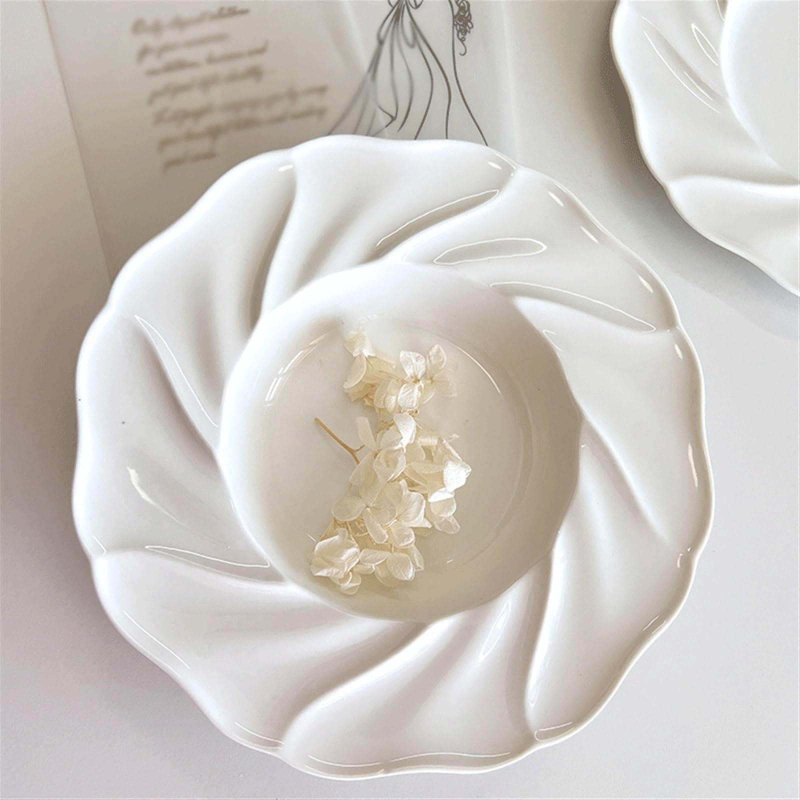 głęboki talerz 9 cali trójwymiarowy koronkowy płytki talerz na przekąski warzywny biały porcelanowy talerzyk deserowy w wysokiej temperaturze zastawa stołowa do kuchni dla restauracji Hotel