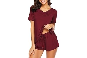 Women's Short Pajama Set: Comfy Nightwear for a Peaceful Slumber