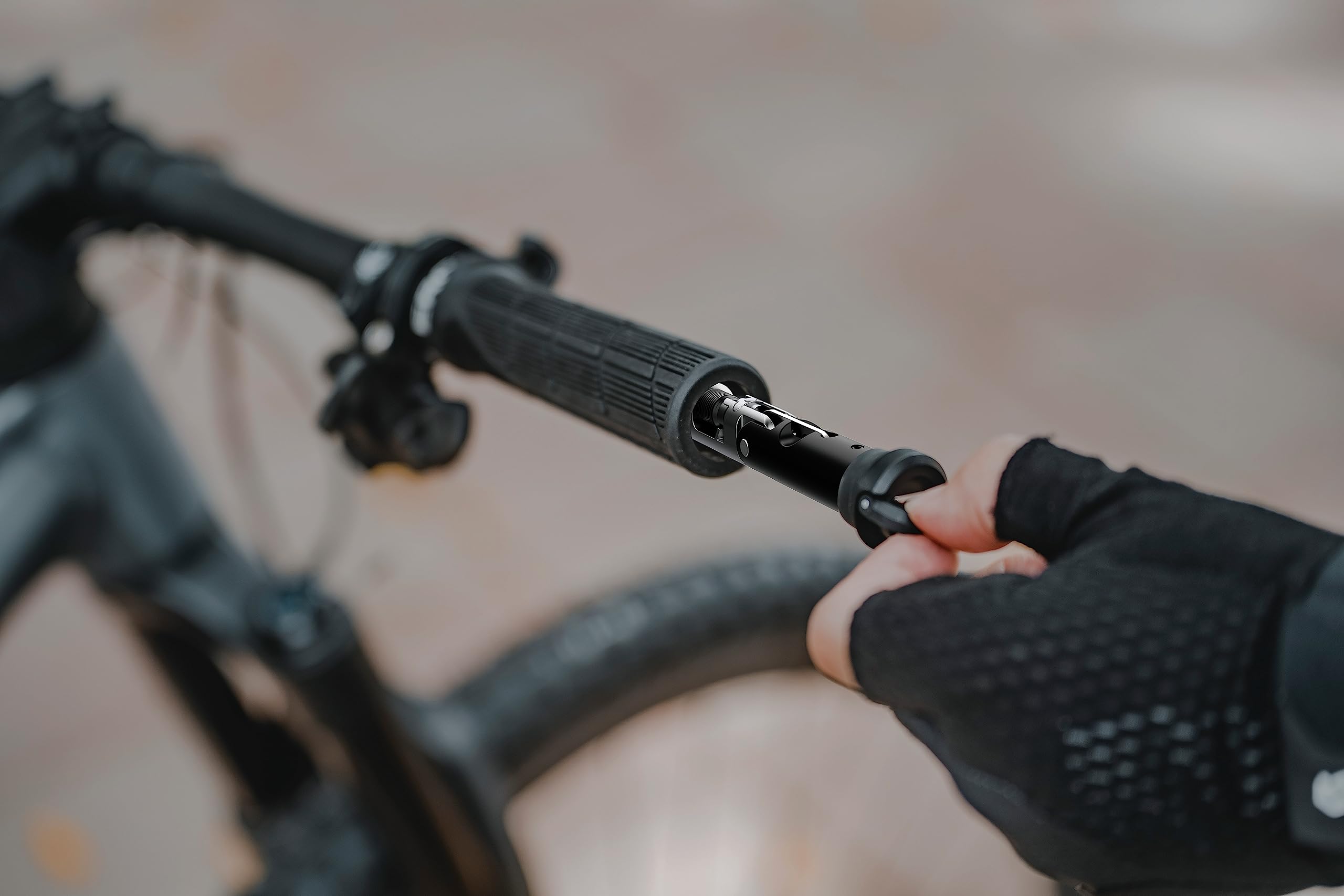 Topeak Unisex Plug N Chain 13s Tool Kit, Black - Image 4