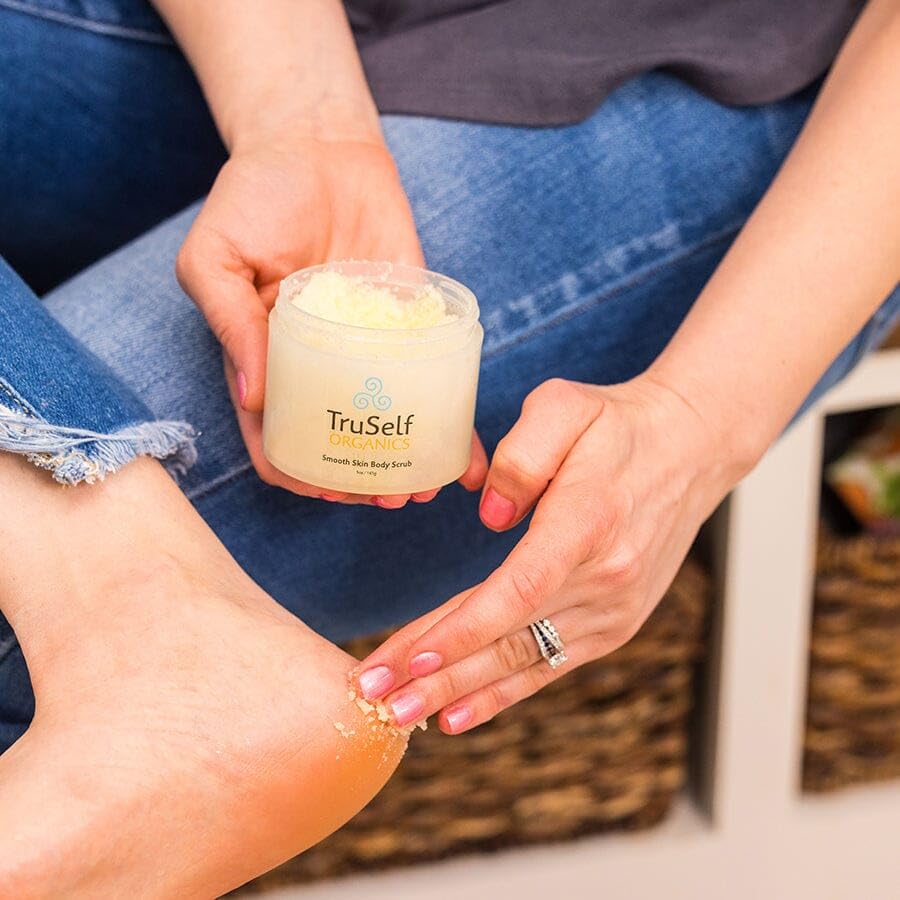 Smooth Skin Body Scrub – Exfoliate, Hydrate, and Glow
