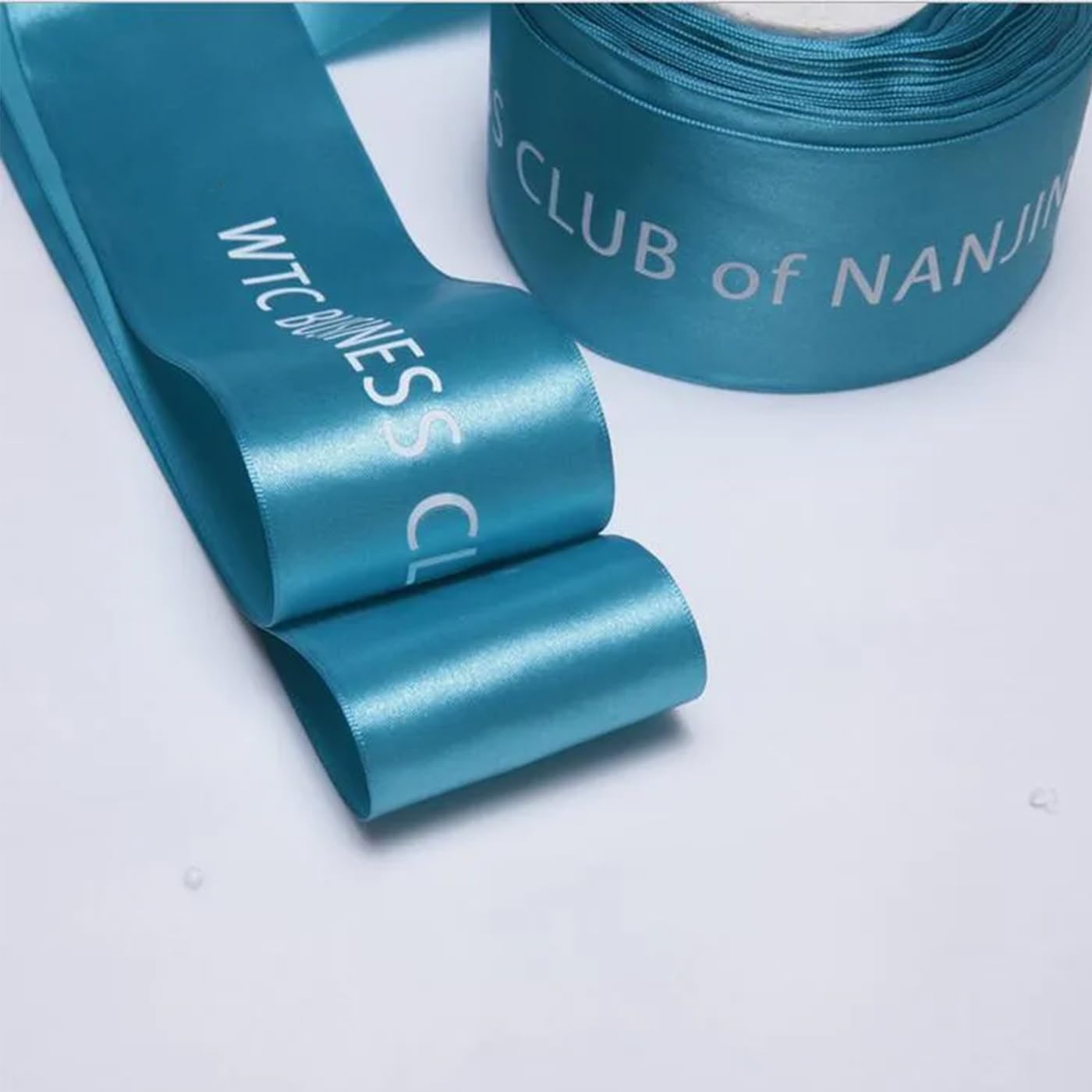 Satinband mit Logo, personalisiert für Hochzeit, Blumen und Auszeichnungen (51 mm)