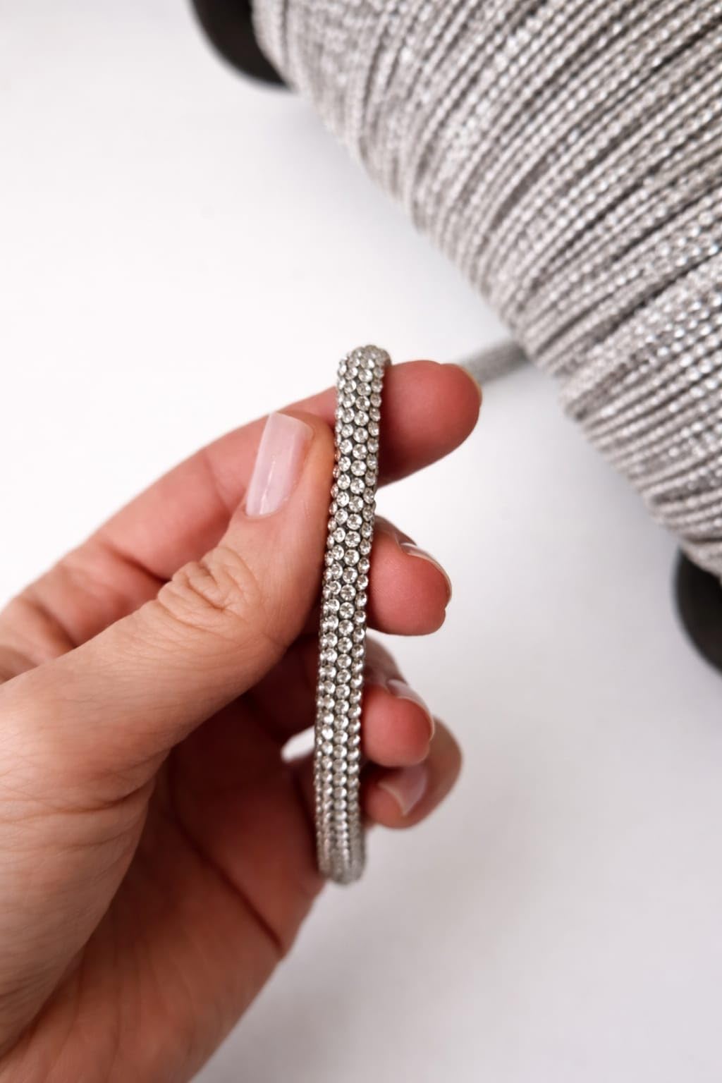 Silver Rhinestone Bling Cord Trim – Crystal Shiny Glitter Rope String for Macrame, Crafts, Shoe Laces, Clothing, Bags, Hats Decoration, Embroidery & Jewelry Making (1 Meter) (500, Centimeters)-image-43