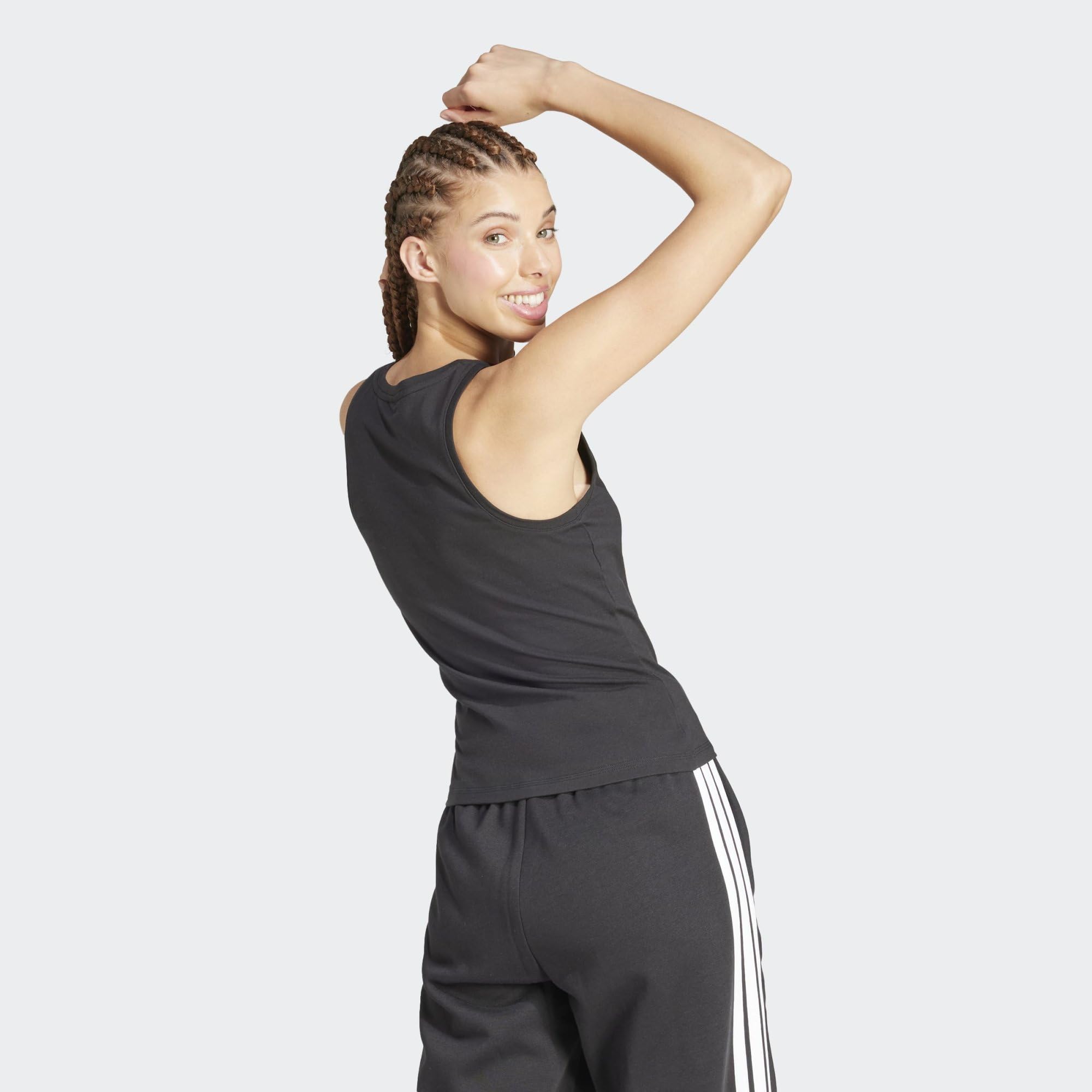 adidas Koszulka Kobiety Essentials Linear Slim Cotton Tank