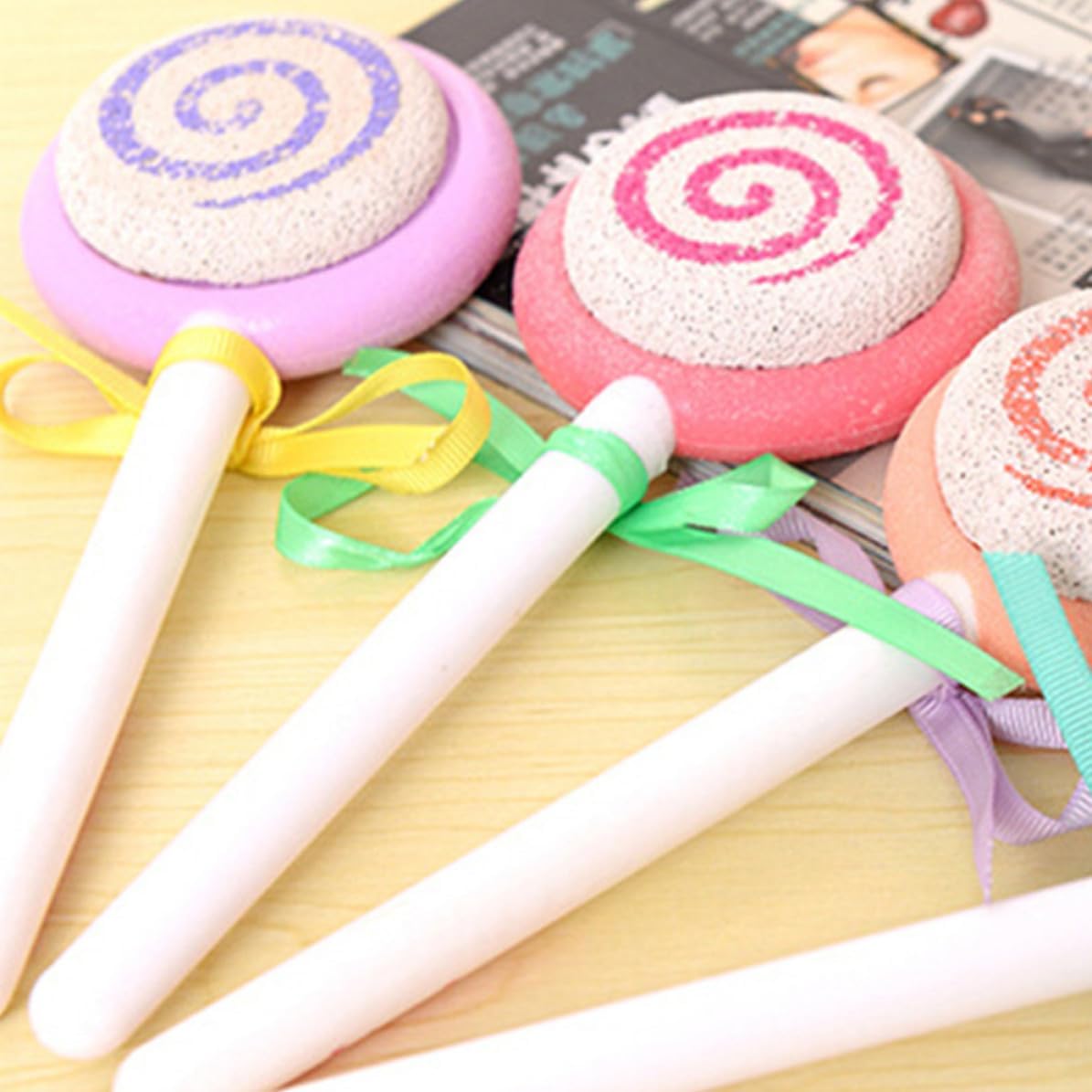 SUPVOX Pumice Stone Dead Skin Remover 2pcs Lollipop Shaped Foot Care Scrubber Portable Pedicure Tool Millstone Material Random Color for Feet and Hands
