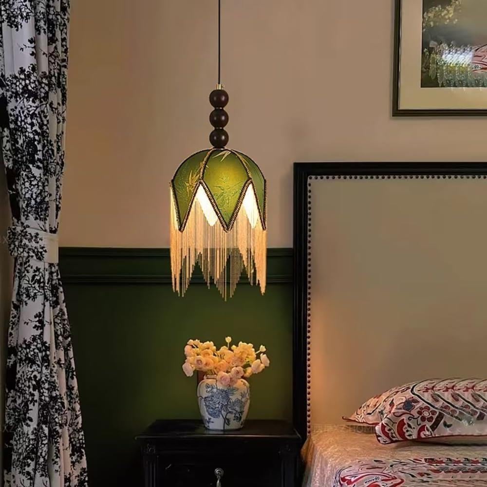 Lampe Suspendue Vintage Tissu Brodé Pompons Vert Style Français