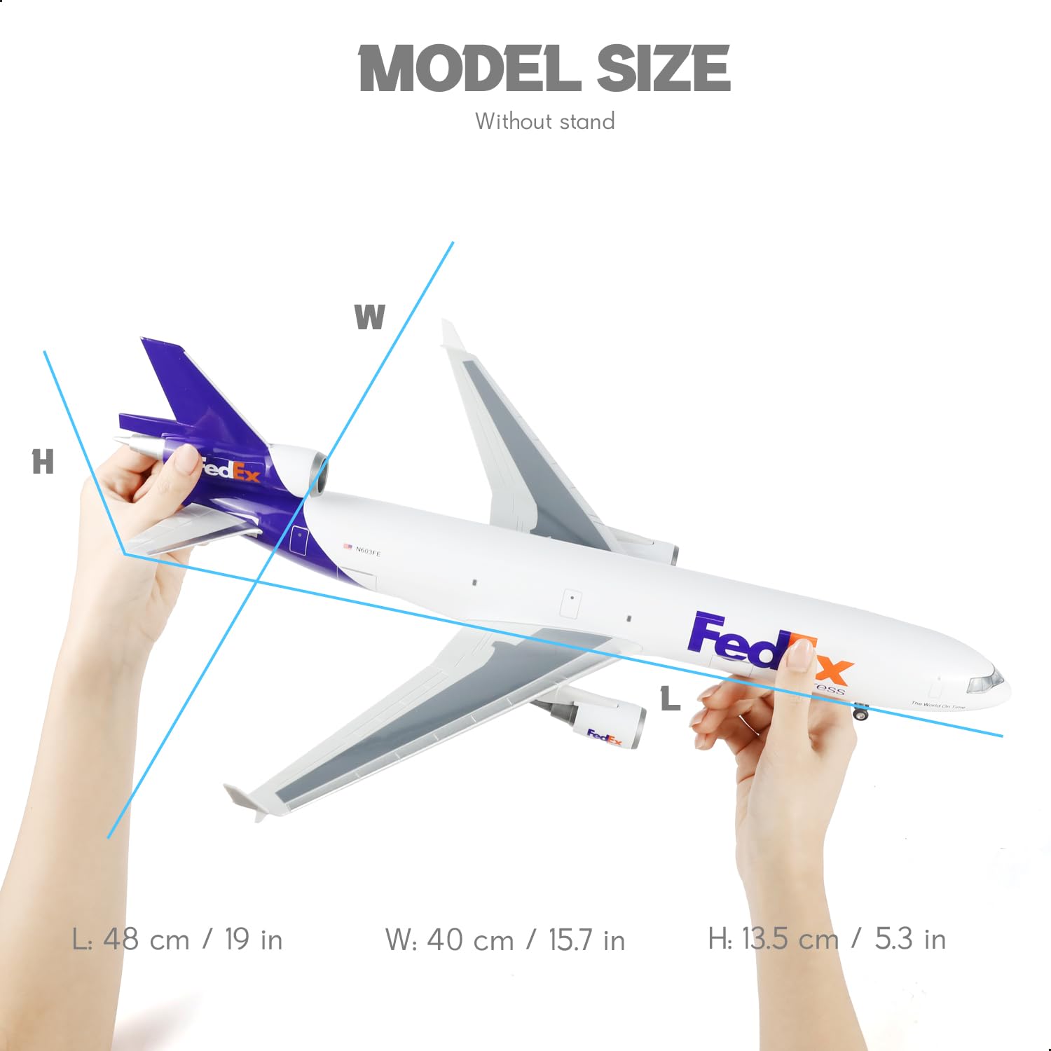 MD-11 model samolotu w skali 1:130, kompatybilny z FedEx, ze stojakiem (długość 47 cm), z żywicy, idealna jako pamiątka dla dorosłych, dekoracja do domu lub biura.