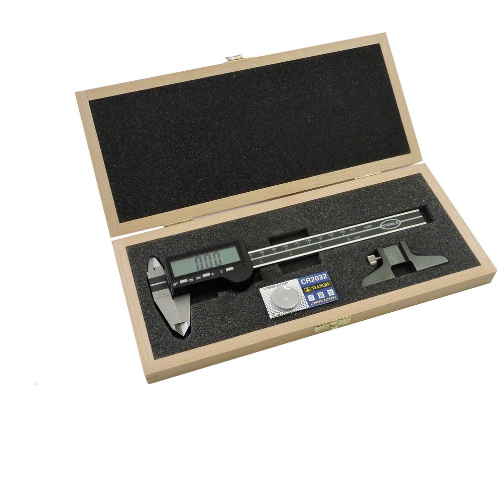 SET 2-tlg STEINLE Messschieber 1307 Digital - STEINLE Digital Messschieber 150 mm - STEINLE Tiefenmessbrücke 75 x 6,5 mm inkl. Holzetui