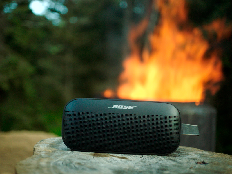 Bose SoundLink Flex Portable Wireless Submersible Travel Bluetooth